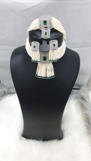 Picture of Lulu khinaquh with green beads -2
