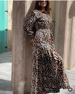 Picture of Colorful abayas 