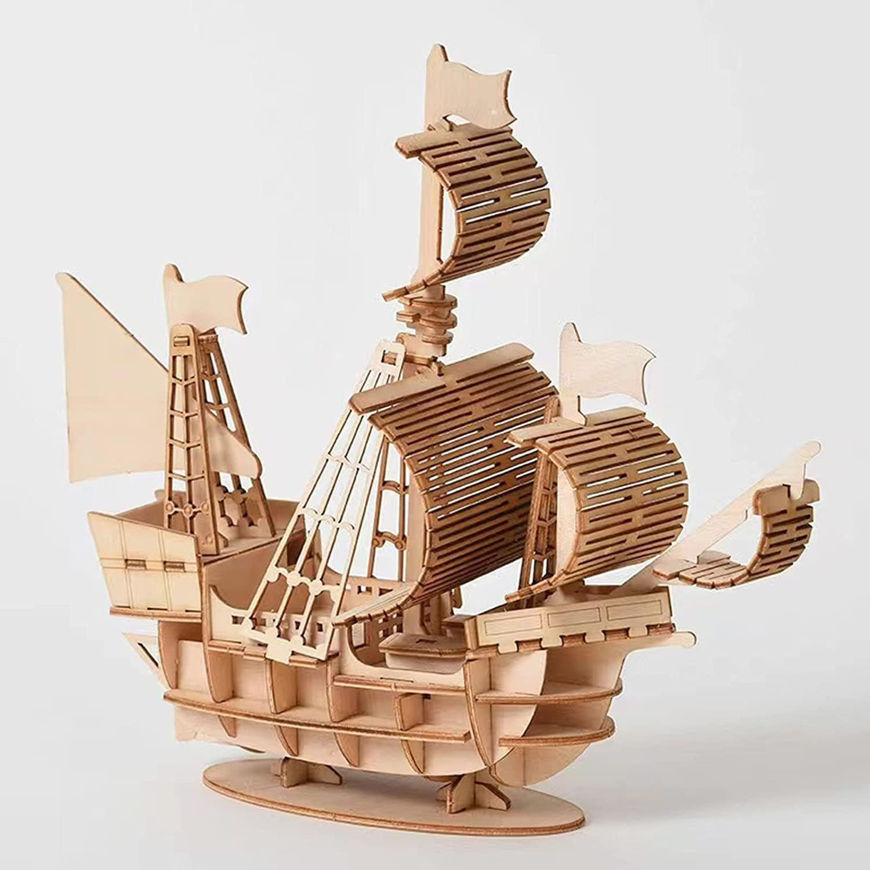 Picture of Pirate ship model,