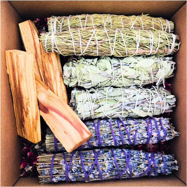 Picture of Staining set with white sage, palo santo, sage, lavender and marie 