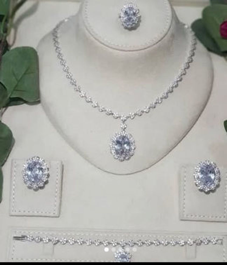 Picture of Sparkling Accessories 