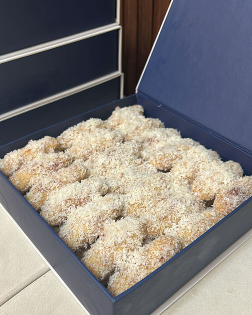 Picture of Coconut biscuits in jam