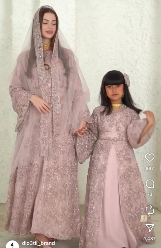 Picture of Dress 10