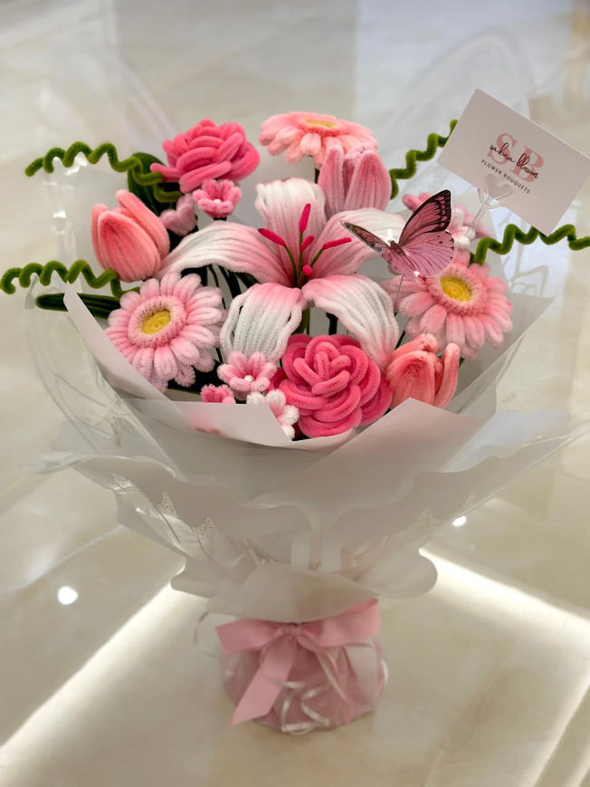 Picture of Pink Rose Bouquet