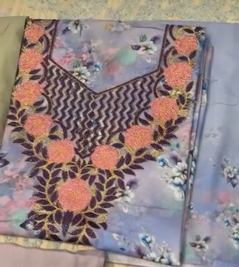 Picture of Golden thread with Sheila