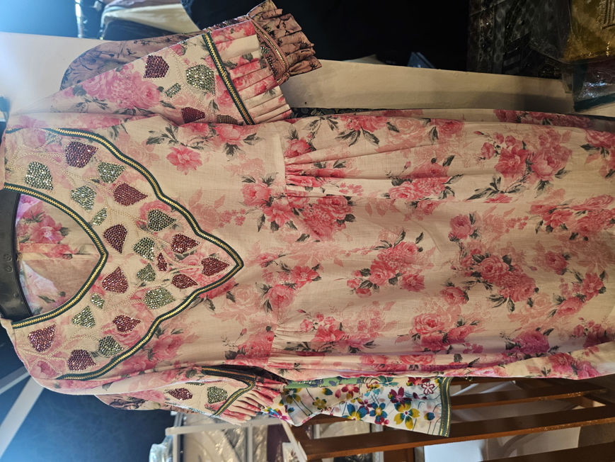 Picture of Gold and silver lobes for the little ones1