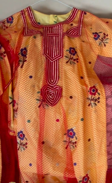 Picture of Dress for the little girl 