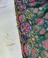 Picture of Mazrai cotton from doubt and necklace with Sheila