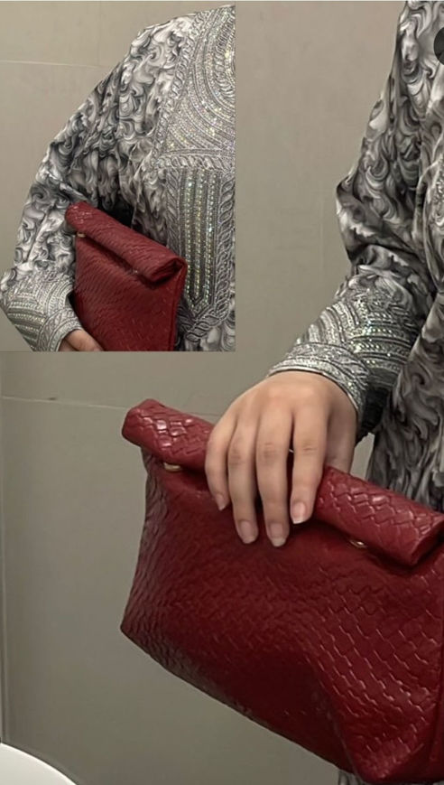 Picture of Bauch Skin Red