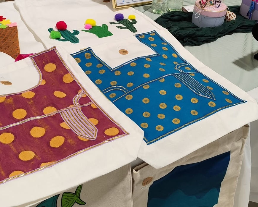 Picture of A drawing bag in UAE uniform