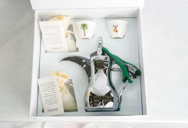 Picture of Silver porcelain coffee box