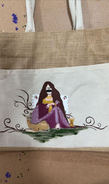 Picture of Multi-use bag with a heritage costume