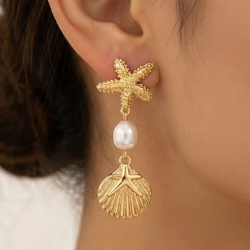 Picture of  14kt gold-plated starfish earrings
