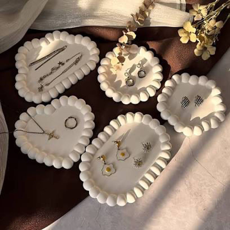 Picture of Jewelry Plate 5