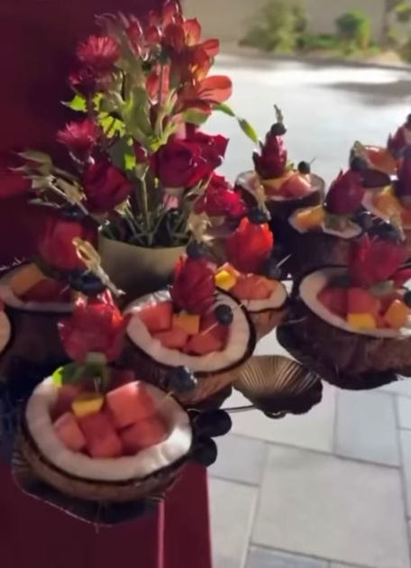 Picture of Fruits & Coconut