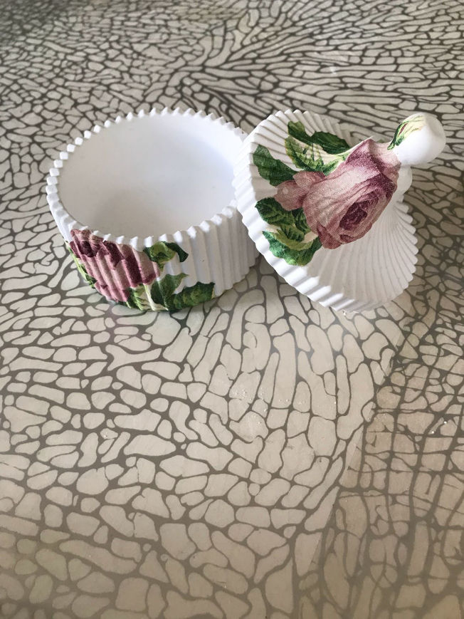 Picture of Gypsum can 