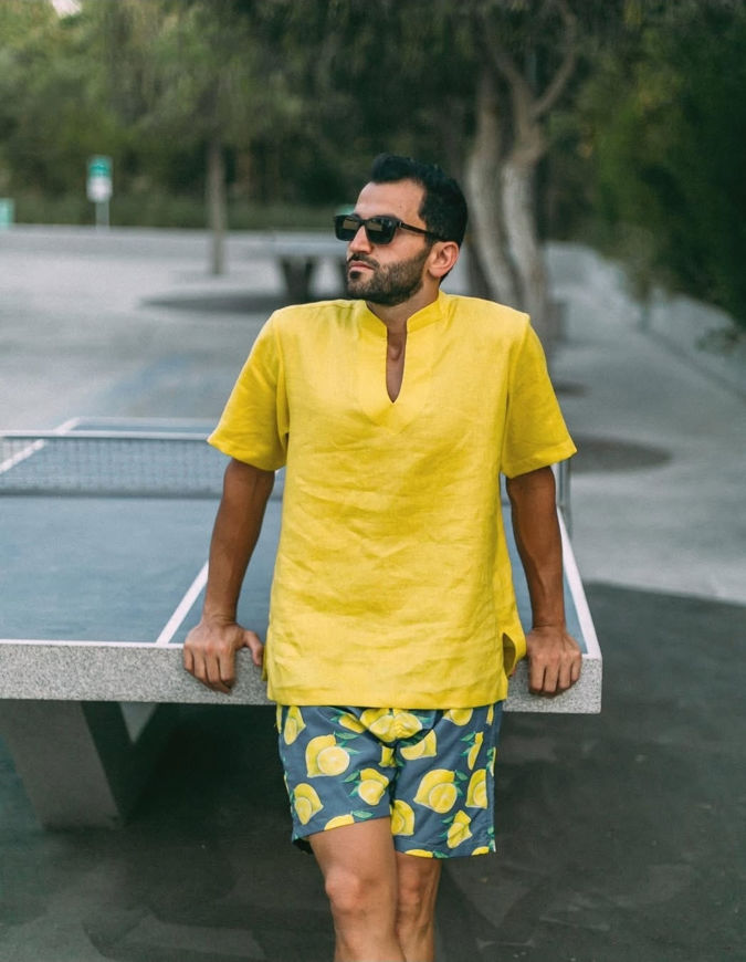 Picture of Soft yellow t-shirt for the sea