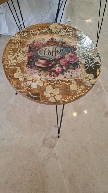 Picture of Wooden table with iron legs