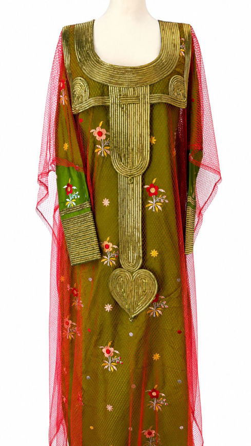 Picture of A unique tear dress and condora  
