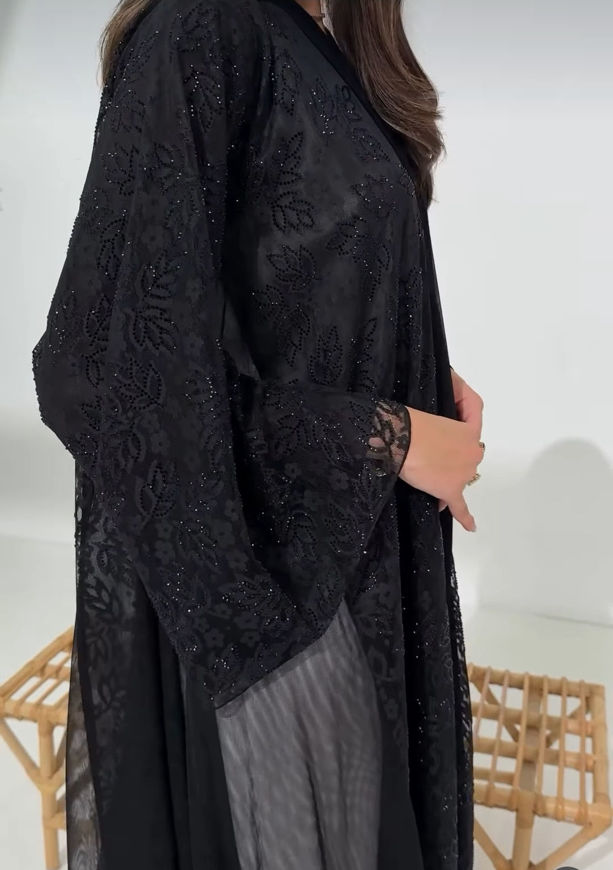 Picture of French cloves Abaya
