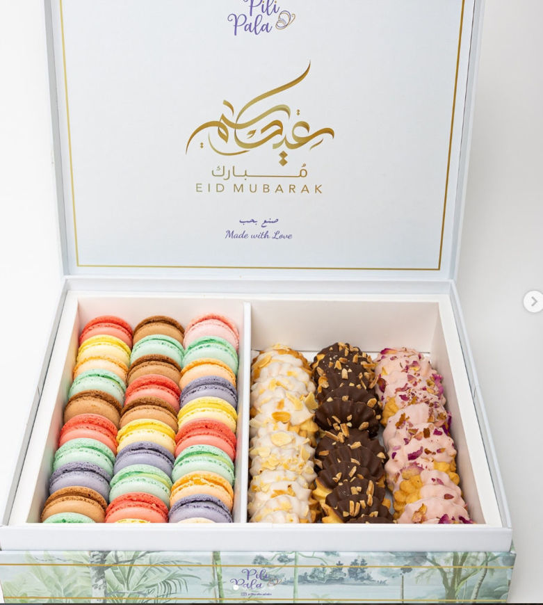 Picture of Macaroons and Cookies