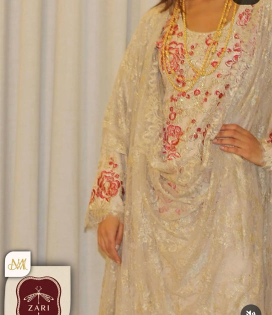 Picture of White Emirati Dress 