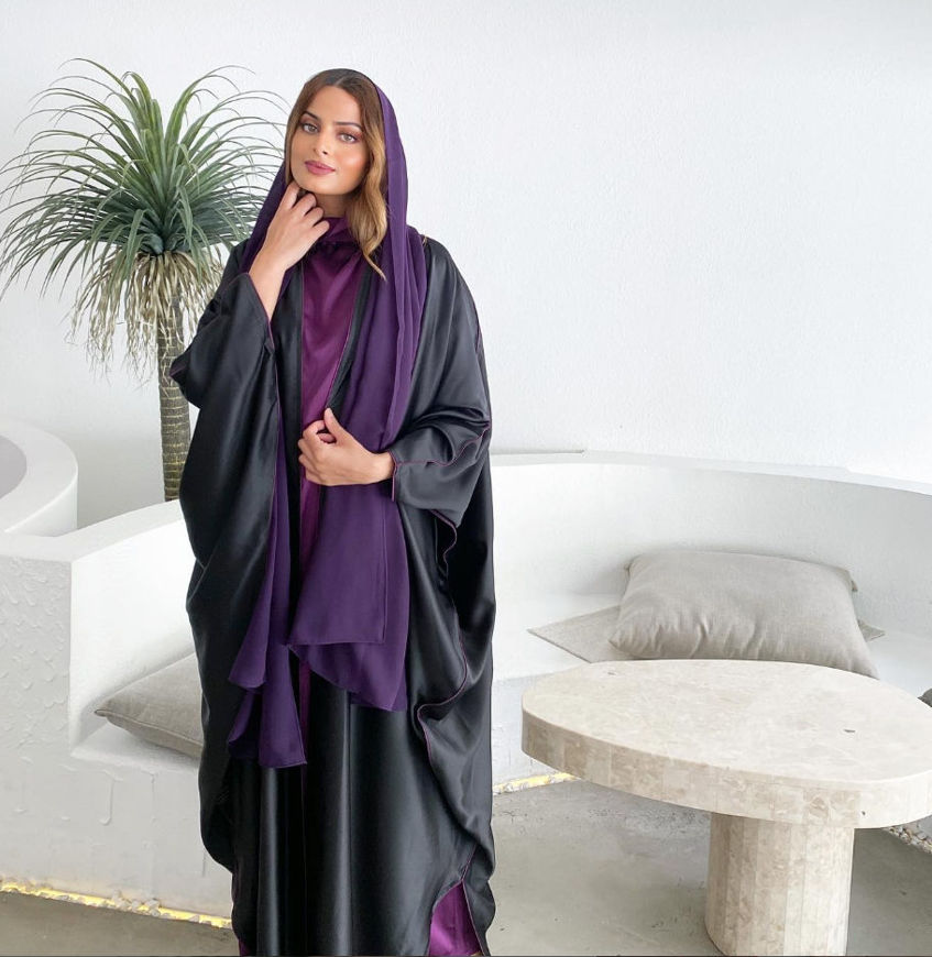 Picture of Silk Abaya 