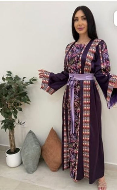 Picture of Maroni dress embroidered purple 