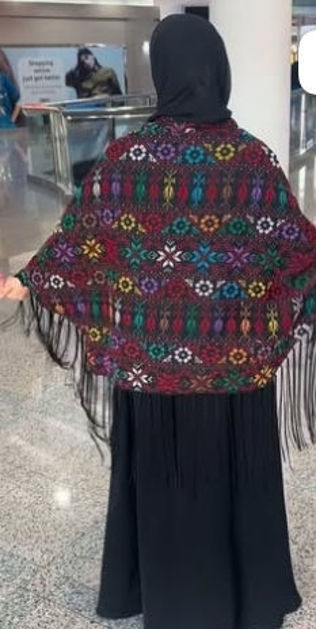 Picture of Embroidered shawl 