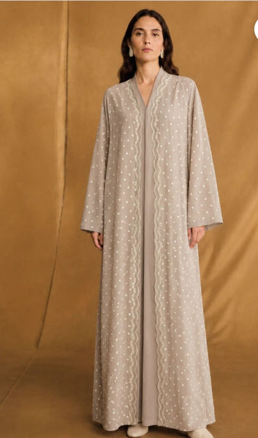 Picture of V Neck Abaya - Off White Heart Toor