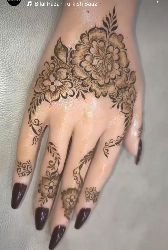 Picture of Eid Henna or Ramadan palm of the hand 