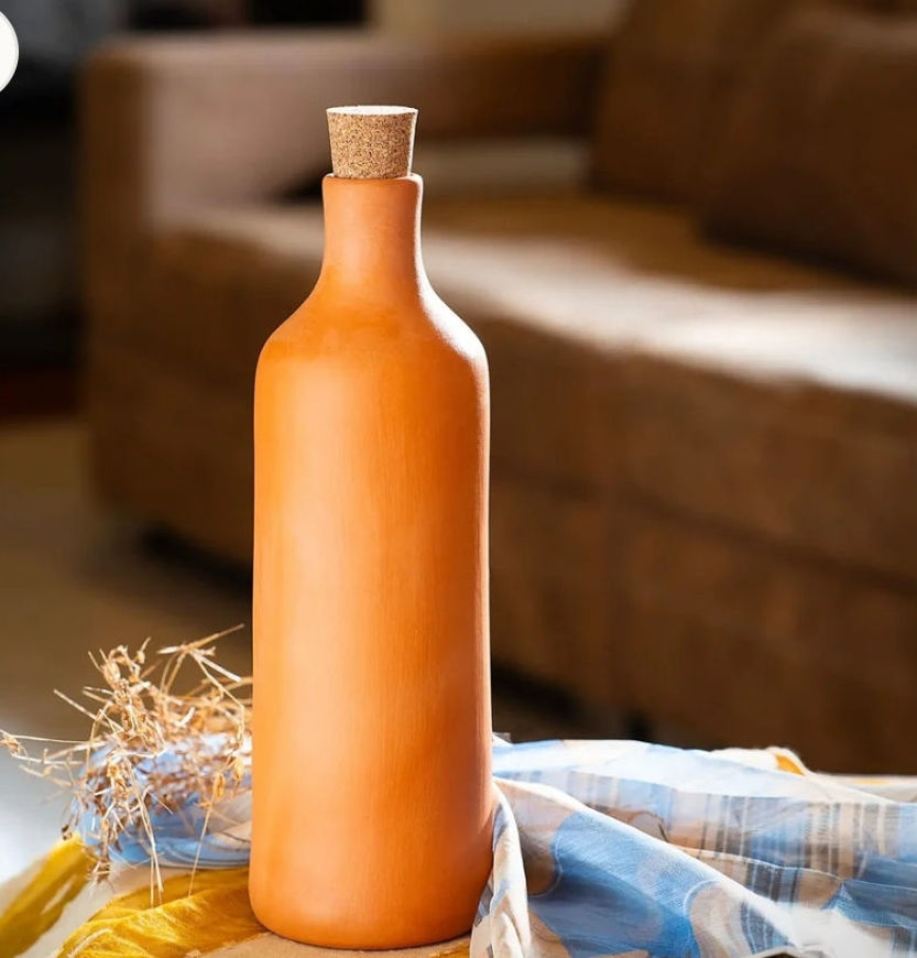 Picture of Minimal Terracotta Water Bottle with Cork Stopper (1L) | ARK Naturals